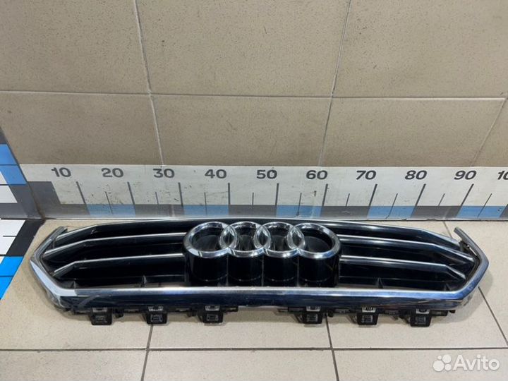 Решетка радиатора Audi A6 C7 2011-2018