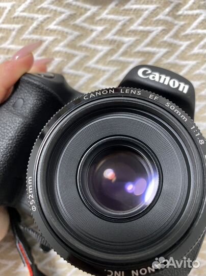 Зеркальный фотоаппарат canon 60d