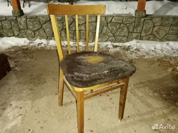 Старинный стул