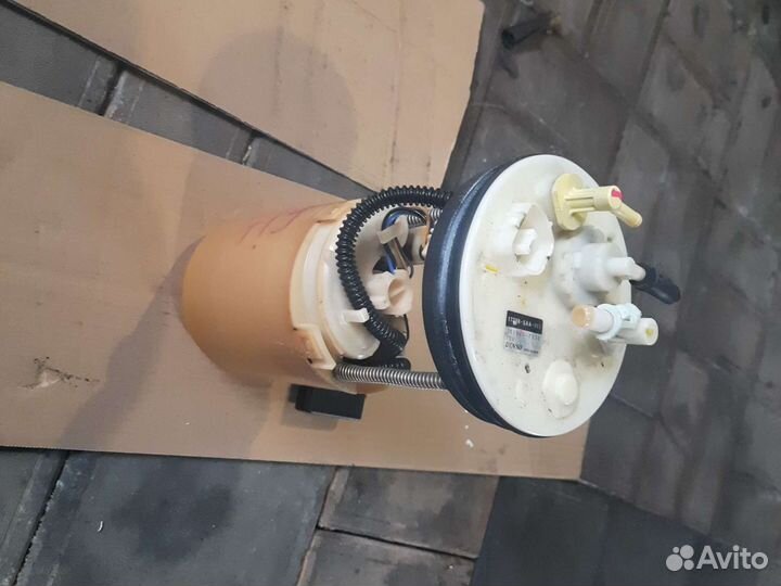 Бензонасос Honda Fit