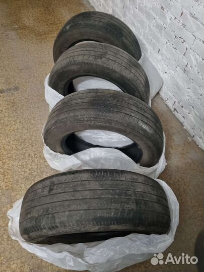 Yokohama dB Decibel E70 215/60 R16 95Y