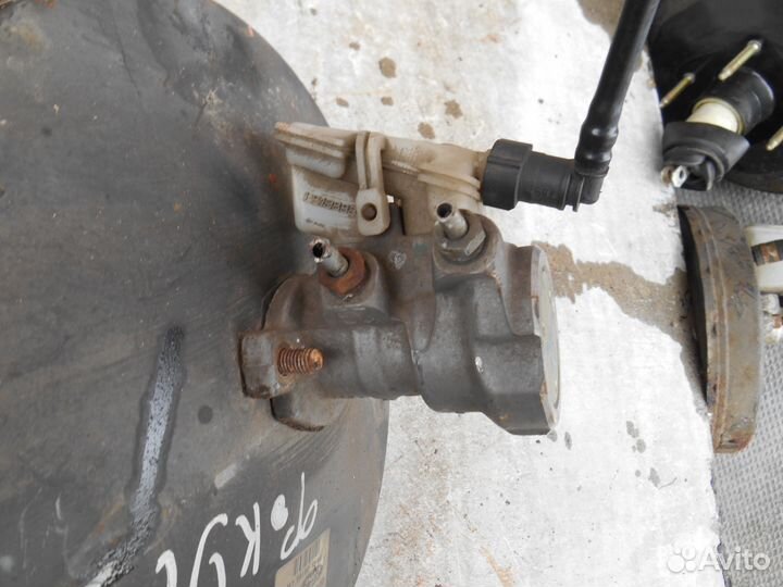 Главный тормозной цилиндр Ford Focus 1 USA