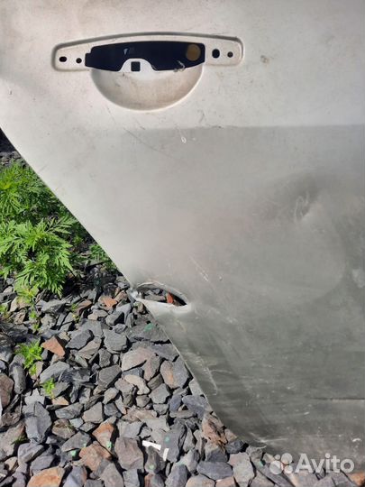 Дверь задняя правая Рено Дастер Duster