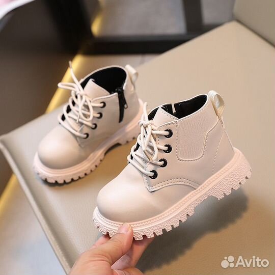 Демисезонные детские ботинки тимберленды