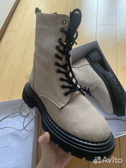 Ботинки замшевые женские