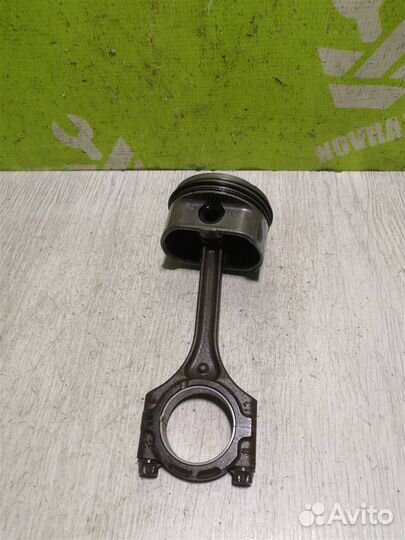 Поршень с шатуном Хендай i30 12-17