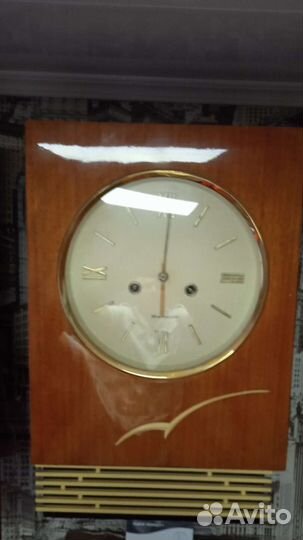 Часы настенные