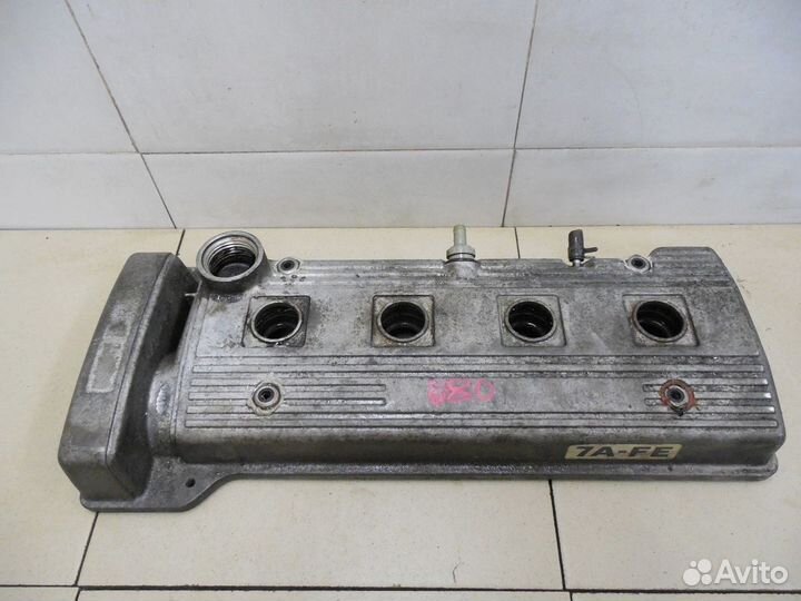 Крышка головки блока (клапанная) Carina E 1992-199