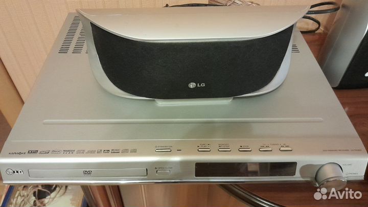 Домашний кинотеатр LG караоке LH-TK550 Корея