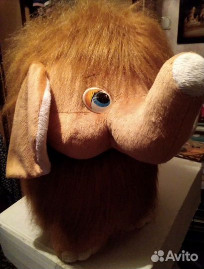 Слоненок игрушка