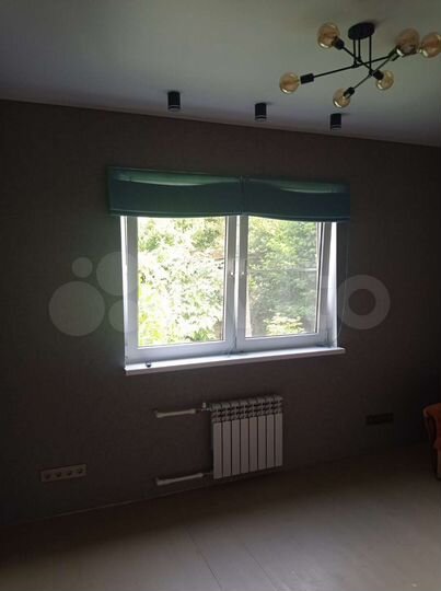 Дом 240 м² на участке 6,7 сот.