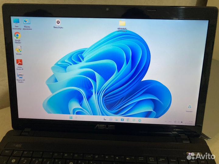 Ноутбук asus