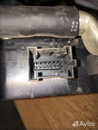 Эбу аккумулятором 4E0915181 ауди А8 4Е Д3