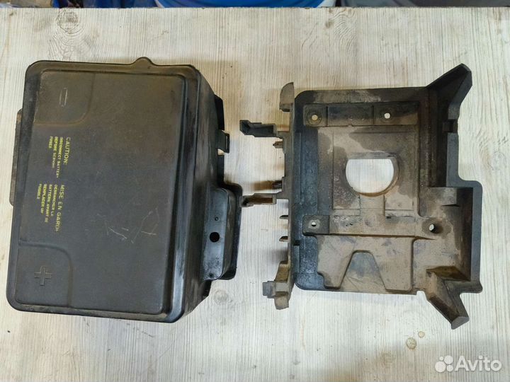 Корпус акб Saab 9-5