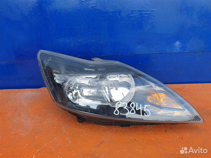 Фара правая Ford Focus 2+ Фокус 2008-2011 1754444