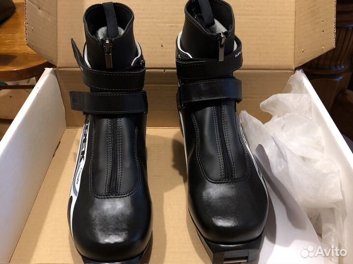 Ботинки лыжные trek sns