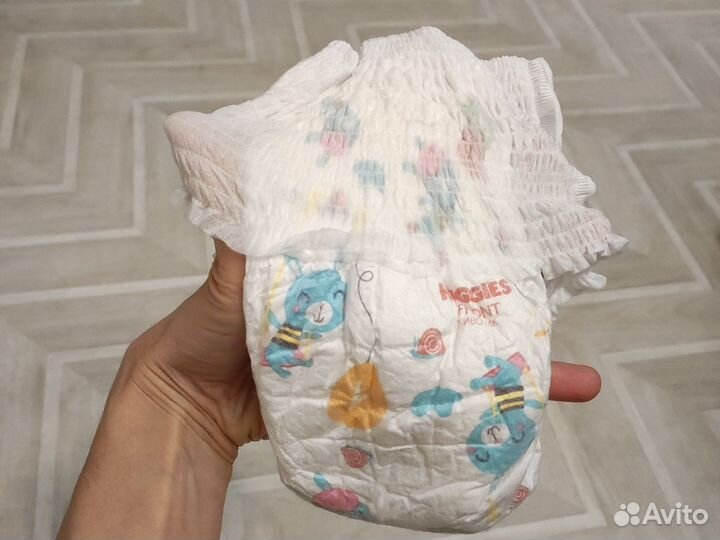 Huggies трусики 9-14 кг и для плавания 3-8 кг