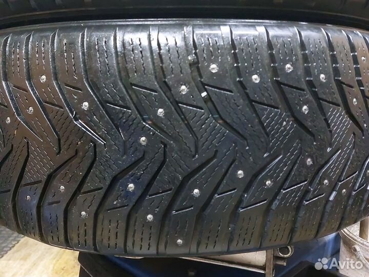 Kumho WinterCraft SUV Ice WS31 265/50 R20 111T