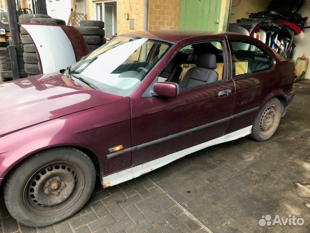 Разбор на запчасти BMW 3 E36