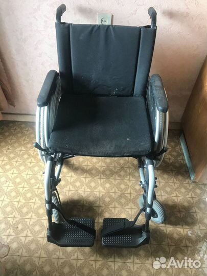 Коляска инвалидная уличная