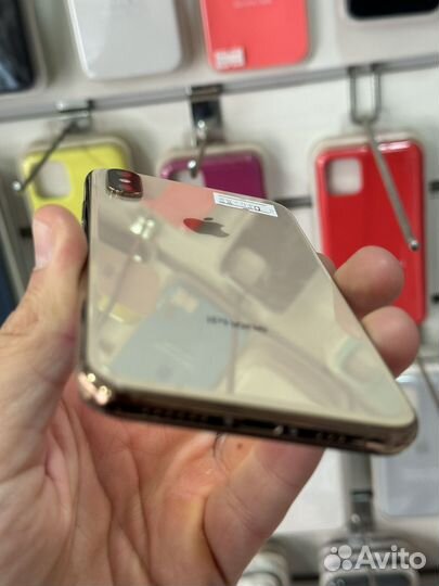 iPhone Xs, 64 ГБ