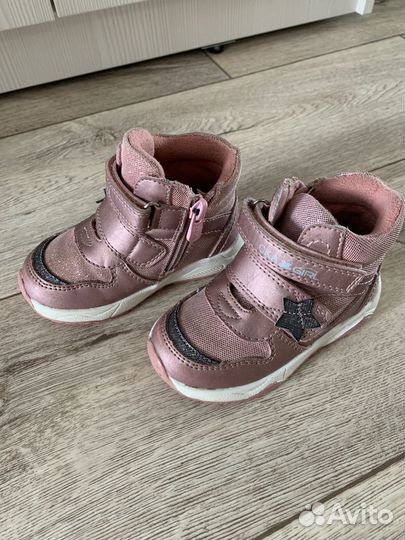 Ботинки для девочки