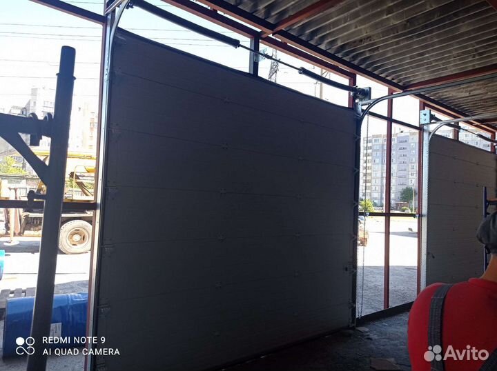 Монтаж, ремонт и обслуживание секционных ворот