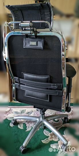 Компьютерное кресло Samurai Metta