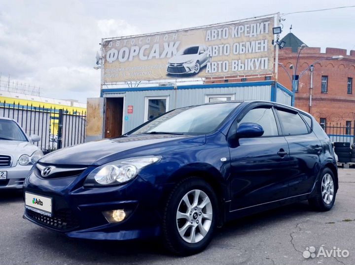 Hyundai i30, 2011