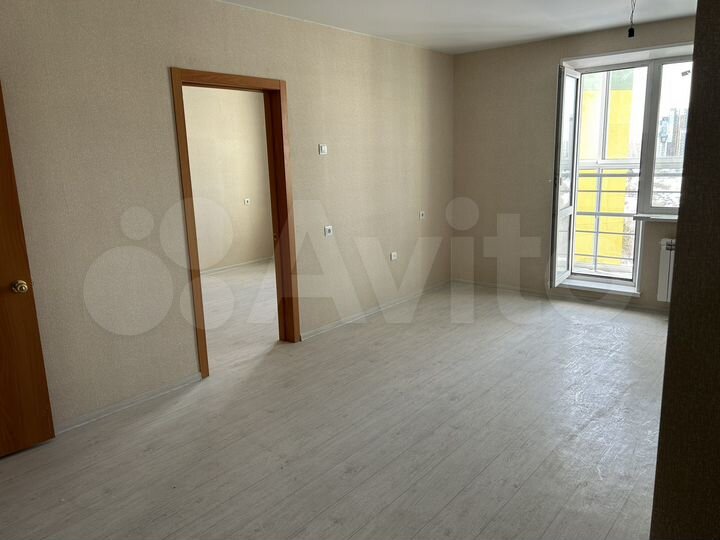 2-к. квартира, 41 м², 8/10 эт.