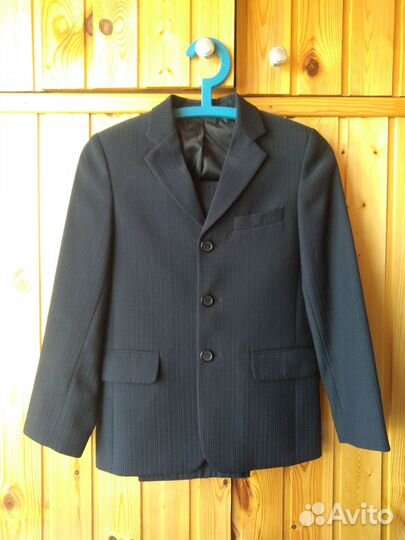 Школьный костюм