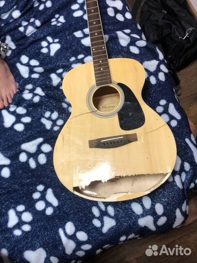 Акустическая гитара