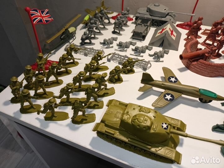 Пластмассовые солдатики