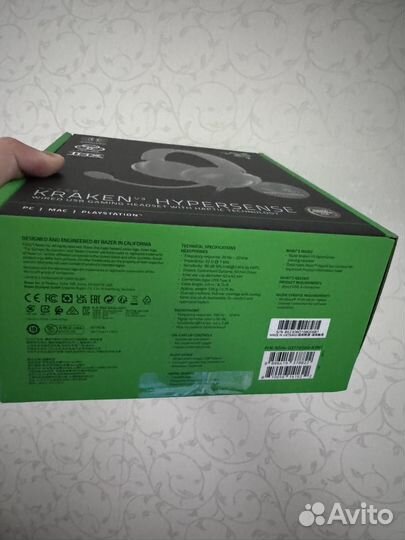 Игровые наушники Razer Kraken V3 Hypersense
