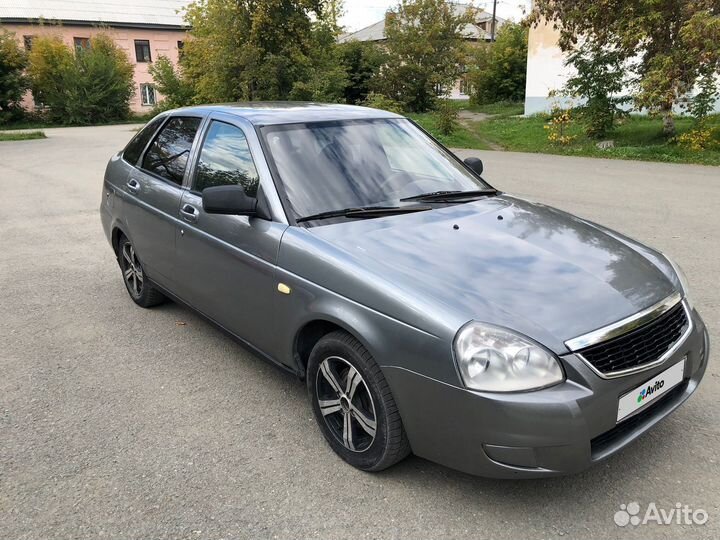 LADA Priora 1.6 МТ, 2011, 150 000 км