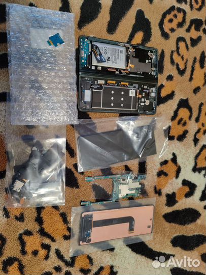 Samsung galaxy z fold 3 на запчасти F926