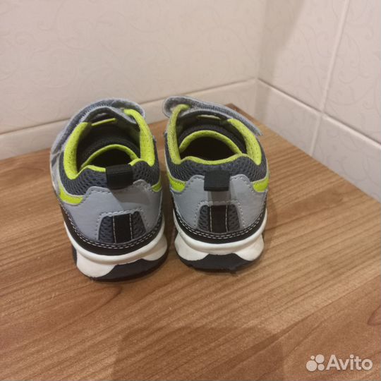 Кроссовки geox 26 для мальчика