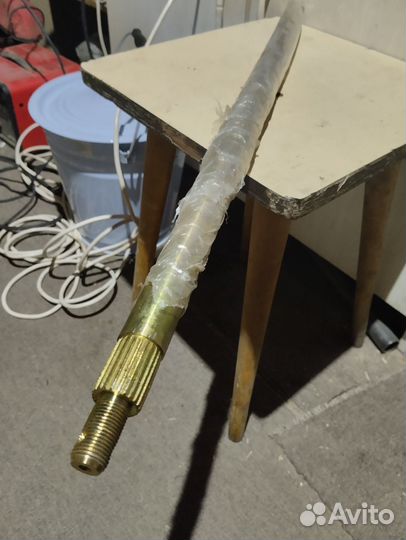 Ось привода задних колес длиной 650мм AVT 110-125