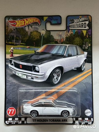 Hot wheels premium boulevard