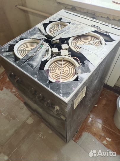 Плита электрическая на запчасти