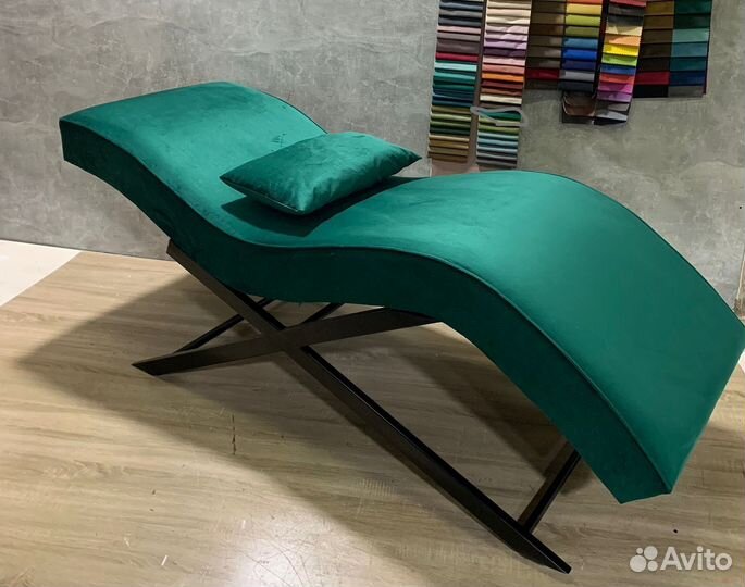 Кушетка для наращивания ресниц