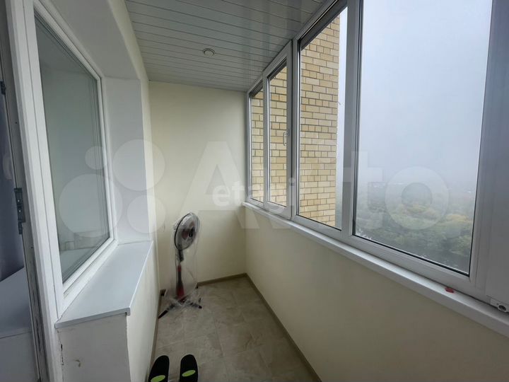 2-к. квартира, 67,3 м², 13/16 эт.