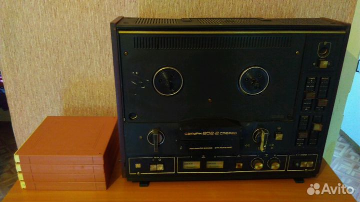 Катушечный магнитофон