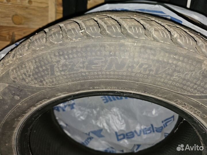 Marshal I'Zen Stud Snow KW11 225/60 R17