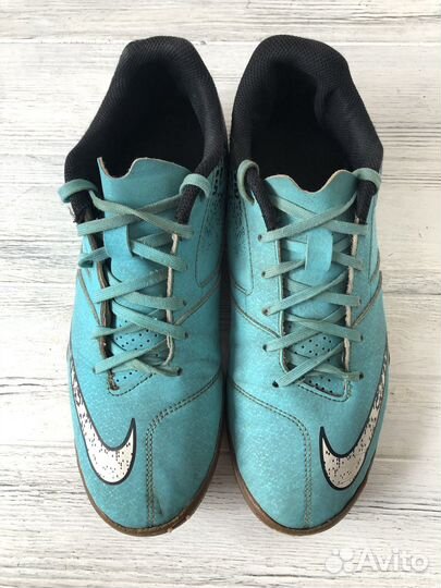 Бутсы для зала Nike BombaX IC US 8