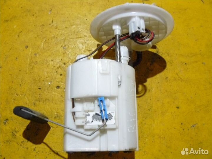 Насос топливный для Kia Rio 2015г