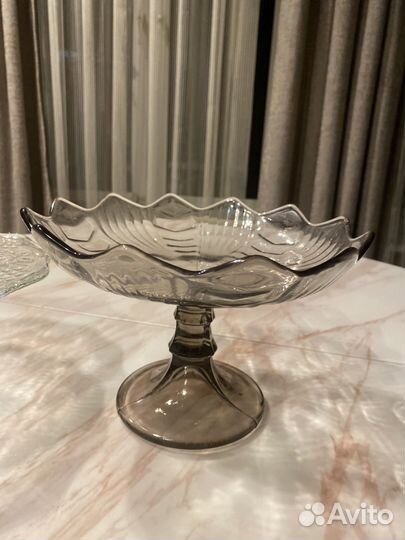 Вазы на ножке