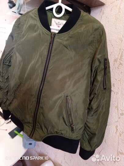 Бомбер для мальчика размер 128-134