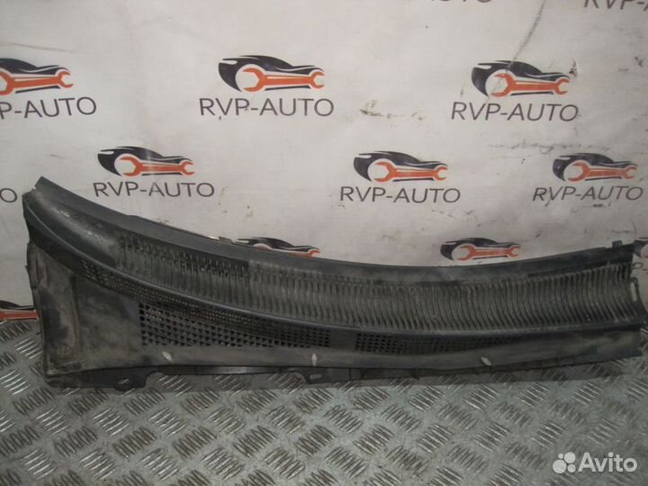 Решетка стеклоочистителя Mazda 6 GG 2002-2008