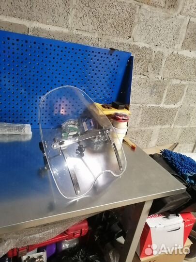 Стекло лобовое для мотоцикла универсальное